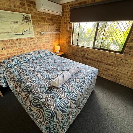 Golden Beach Motor Inn, Caloundra Kültér fotó