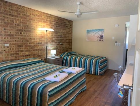 Golden Beach Motor Inn, Caloundra Kültér fotó